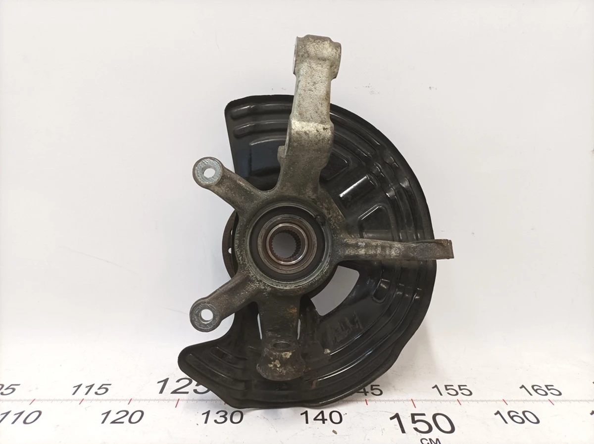 Front right steering knuckle with hub assembly Mercedes B-Class A2464210820