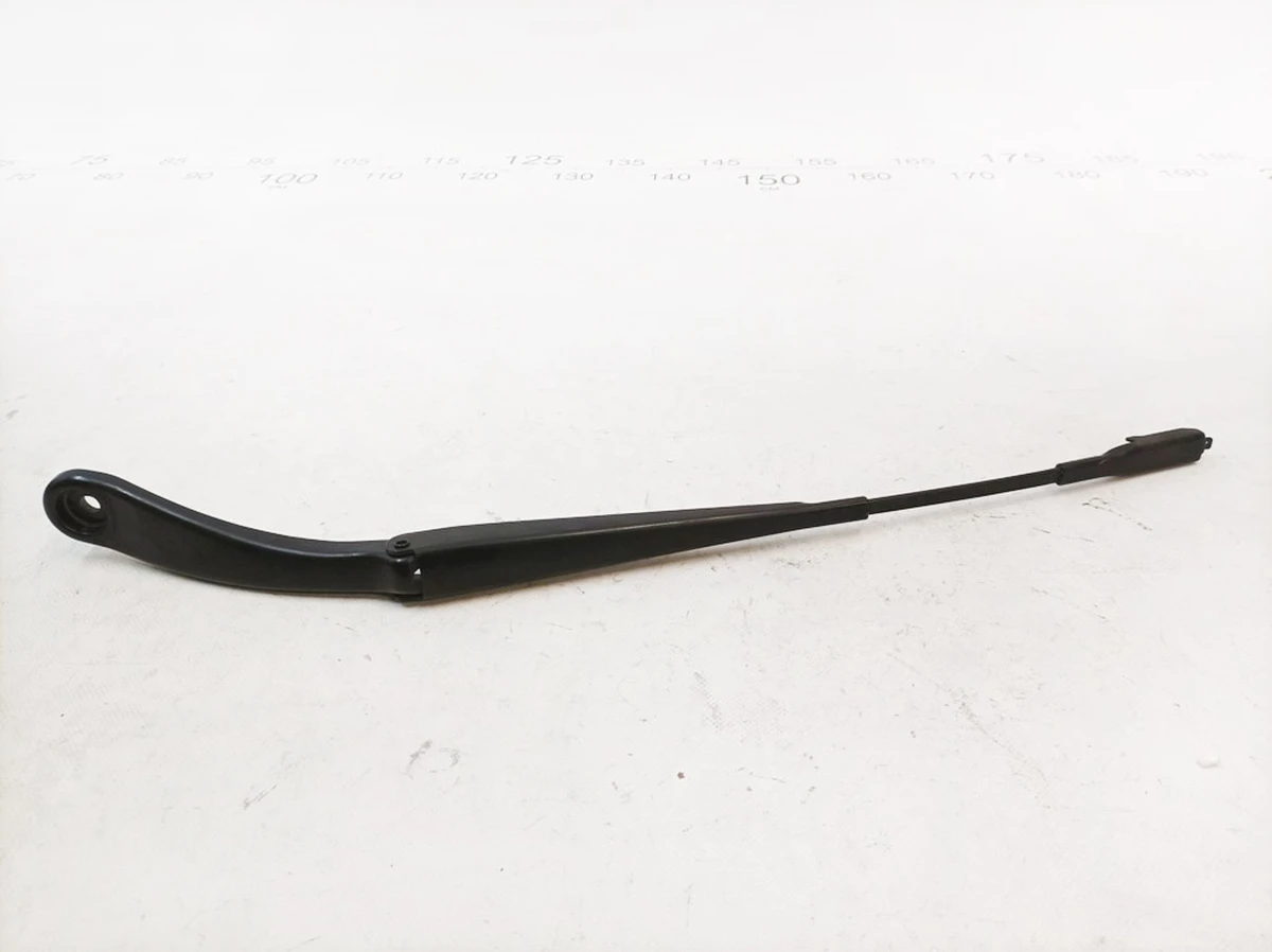 Рычаг стеклоочистителя сторона водителя Mercedes B-Class A2468200144