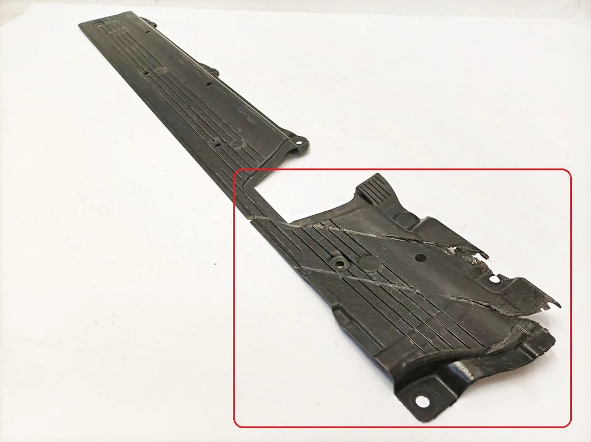 Front right sill guard with damage Mercedes EQS A2976808404