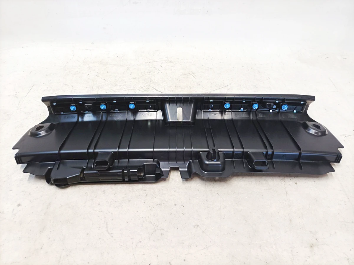 Облицювання задньої панелі багажного відсіку Mercedes EQS A2976902900