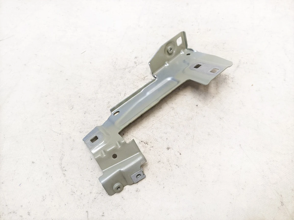 Front right upper fender bracket with damage Mercedes EQS A2978801000