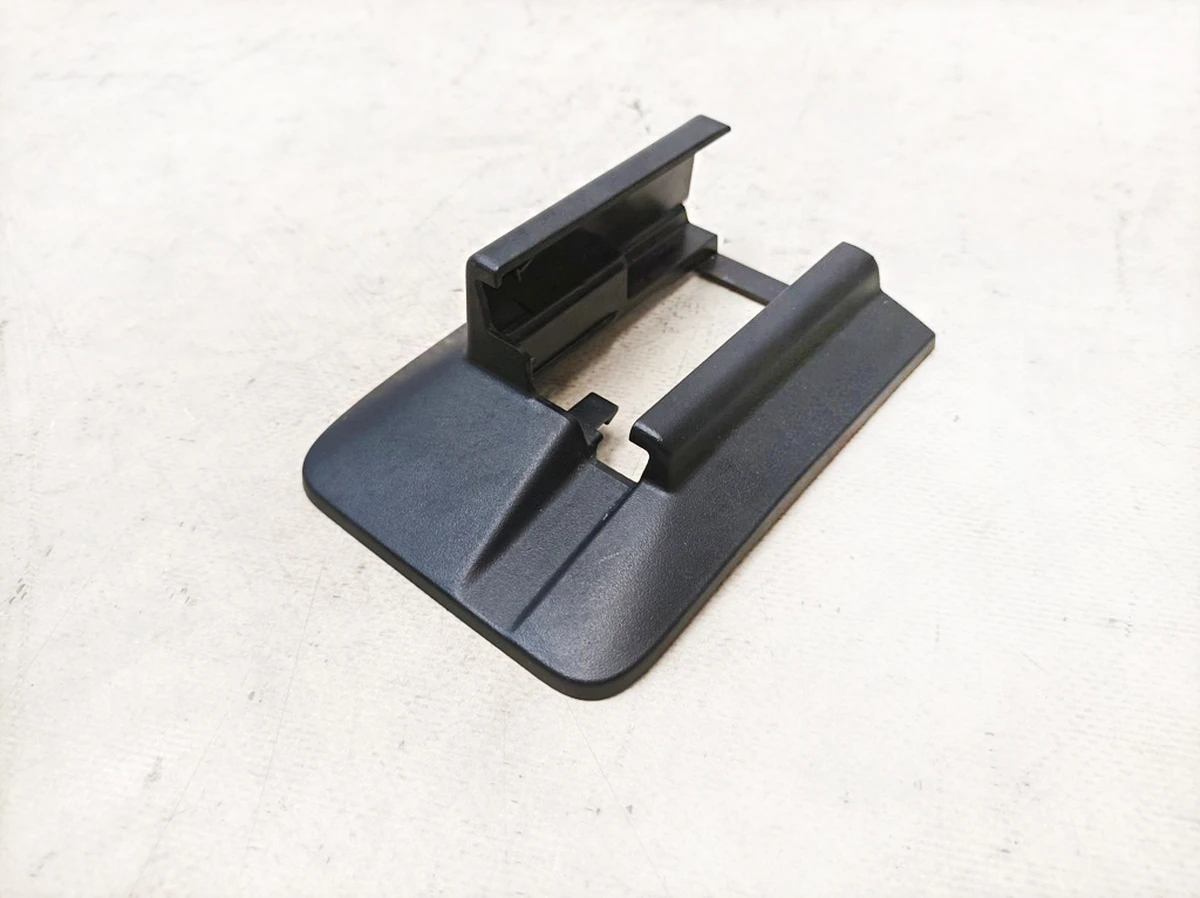 Inner left front inner skid guide plate Mercedes EQS A2979190500