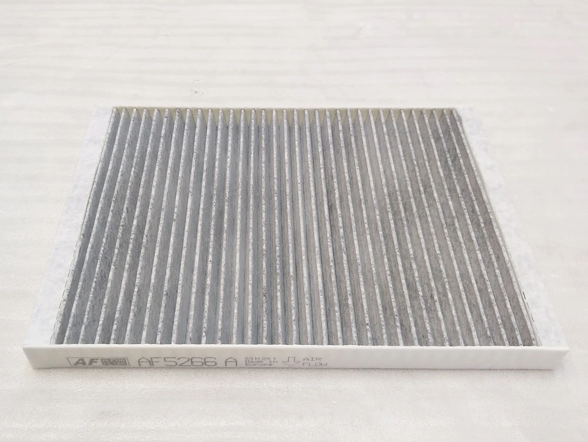 5 Фільтр кліматичної установки (пічки) вугільний Tesla Model S REST 1072736-00-B