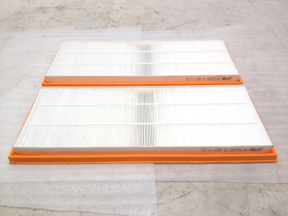 20 Фільтр підкапотний нижній повітряний комплект (2 штуки) Tesla model Y 1658375-00-A