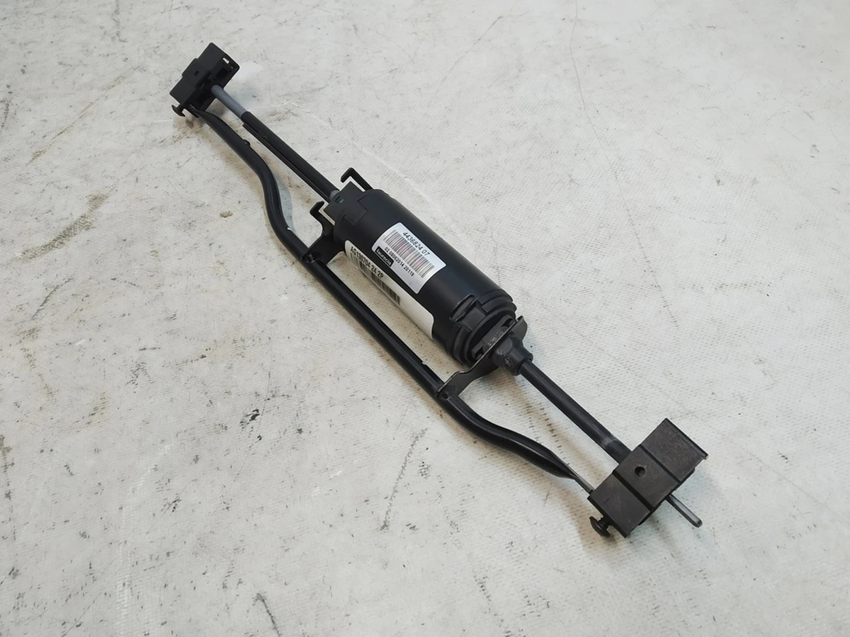 4 Driver's seat travel motor assy Tesla model S 4436824 07