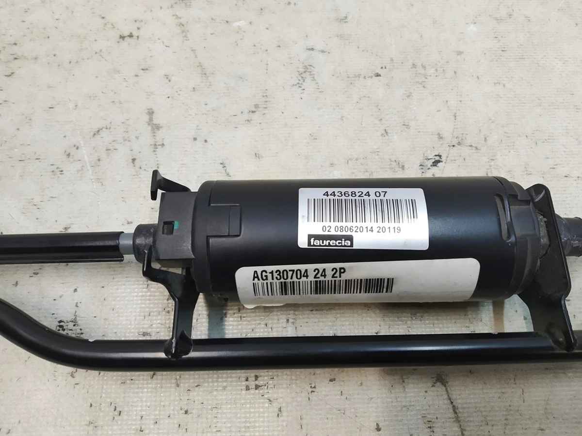 4 Driver's seat travel motor assy Tesla model S 4436824 07