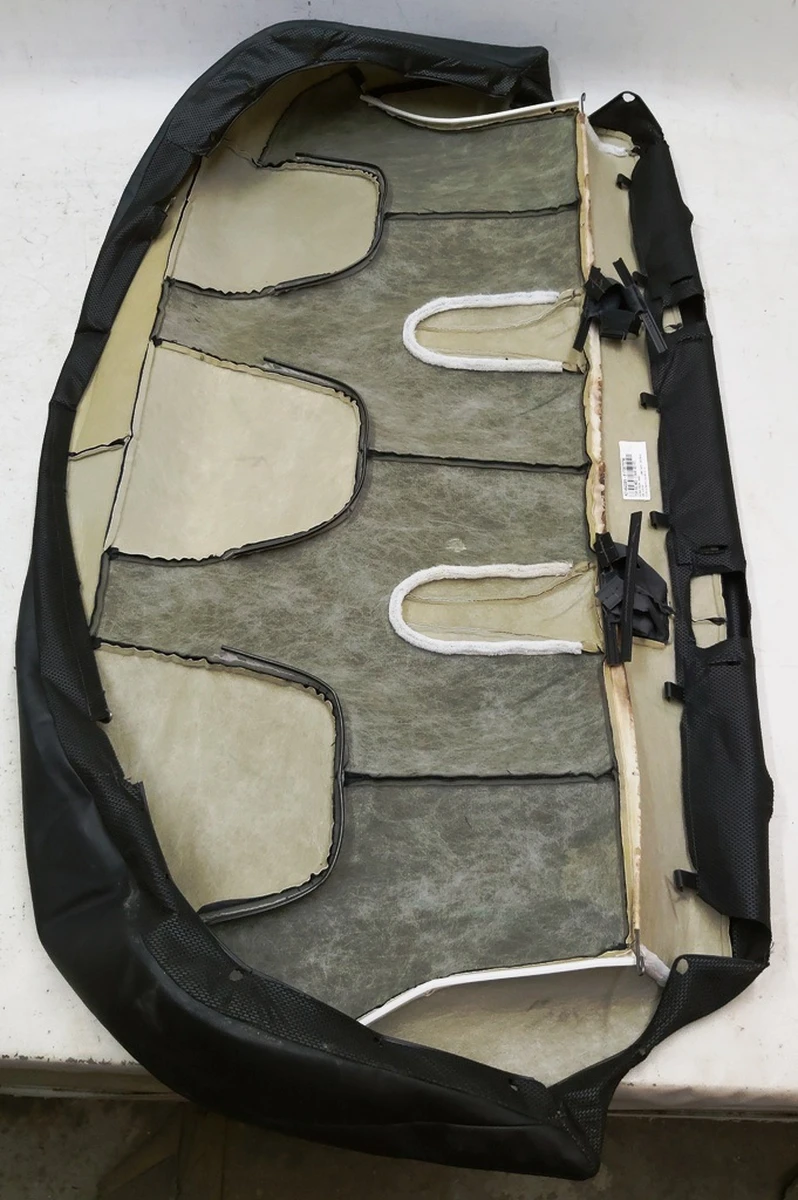 3 Обшивка дивана 2-го ряду BASE SED VYC Tesla model S, model S REST 1030569-01-B