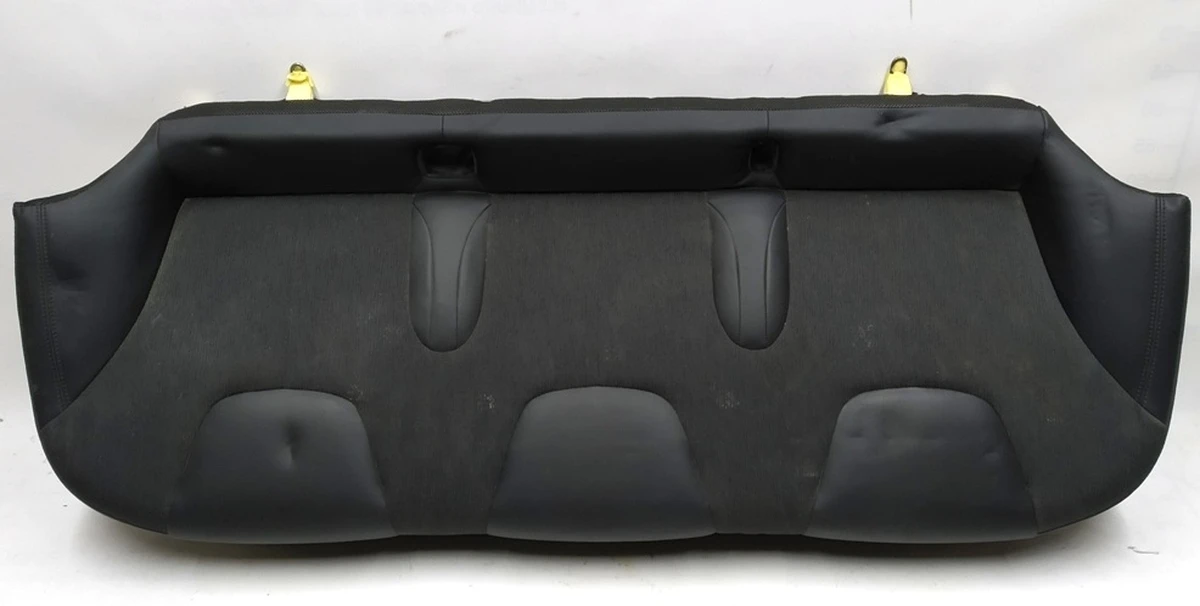 3 Обшивка дивана 2-го ряду BASE SED VYC Tesla model S, model S REST 1030569-01-B