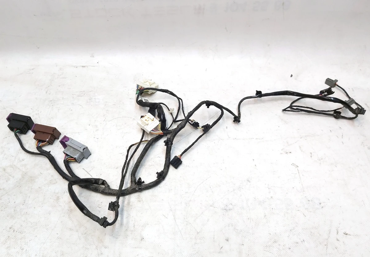 1 Tesla model X, model S driver's seat lower wiring harness REST 1486405-00-C