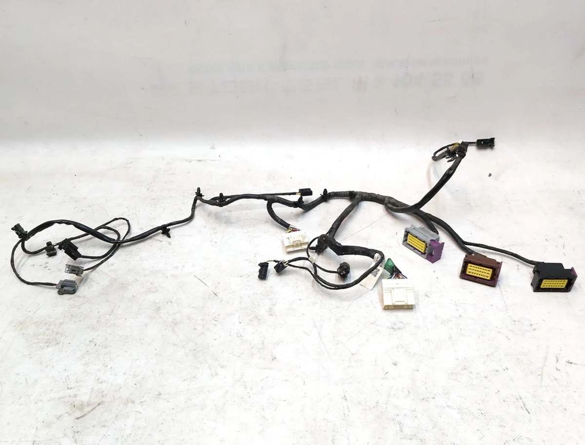 1 Tesla model X, model S driver's seat lower wiring harness REST 1486405-00-C
