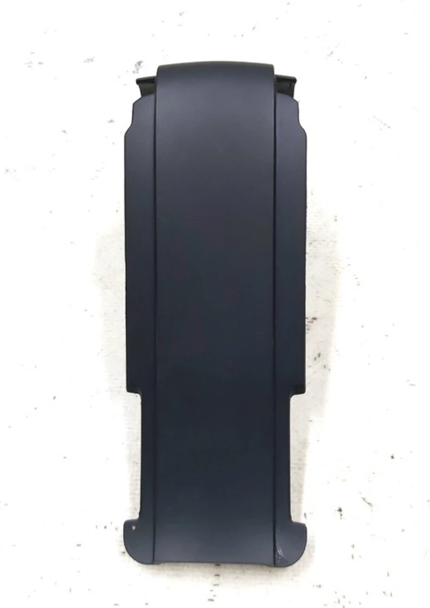 Накладка декоративна сидіння 2-го ряду нижня задня нижня Tesla model X 1066625-00-A