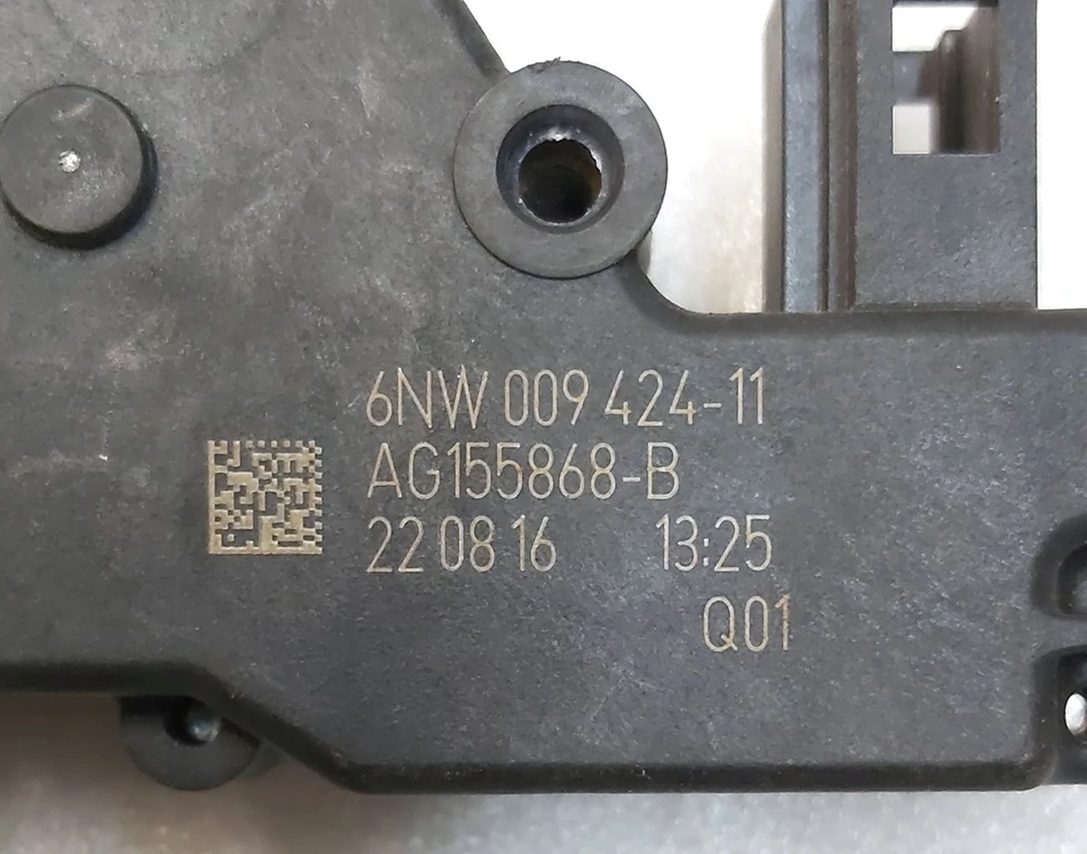 5 ACTUATOR RECLINER MDL X 3R Tesla model X, model X Mar 2021 1098437-00-B