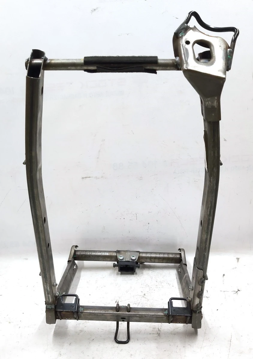 1 Metal frame, single right seat, 2nd row Tesla model X 3123608-02-A