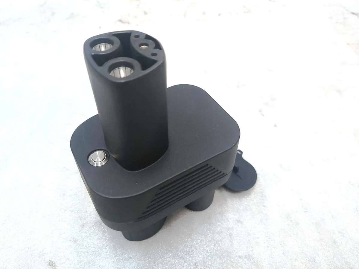 Universal charging adapter (2 in 1) AC-50A DC 250kW 1000V 400A CCS2 62mm Tesla all models CCS2 AC DC