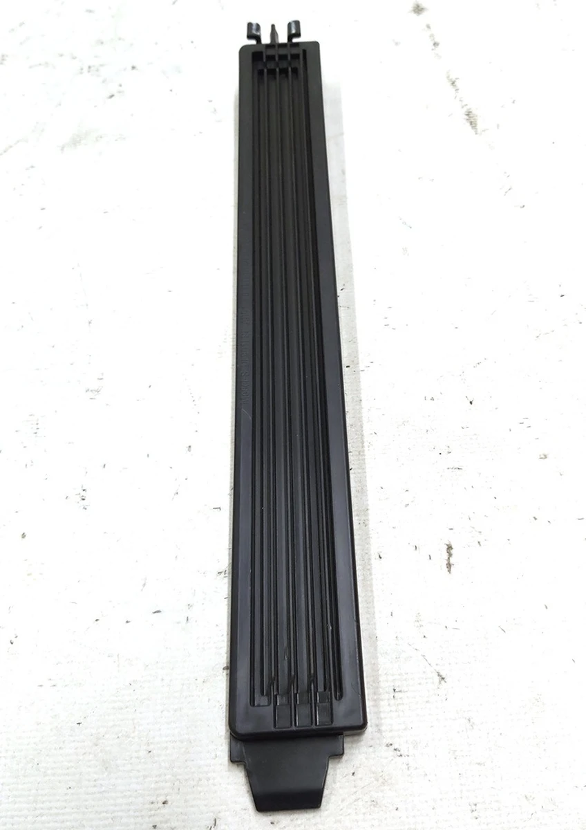 5 Кришка фільтра вугільного салону печі кондиціонера Tesla Model S REST 1072736-00-B, 1116135