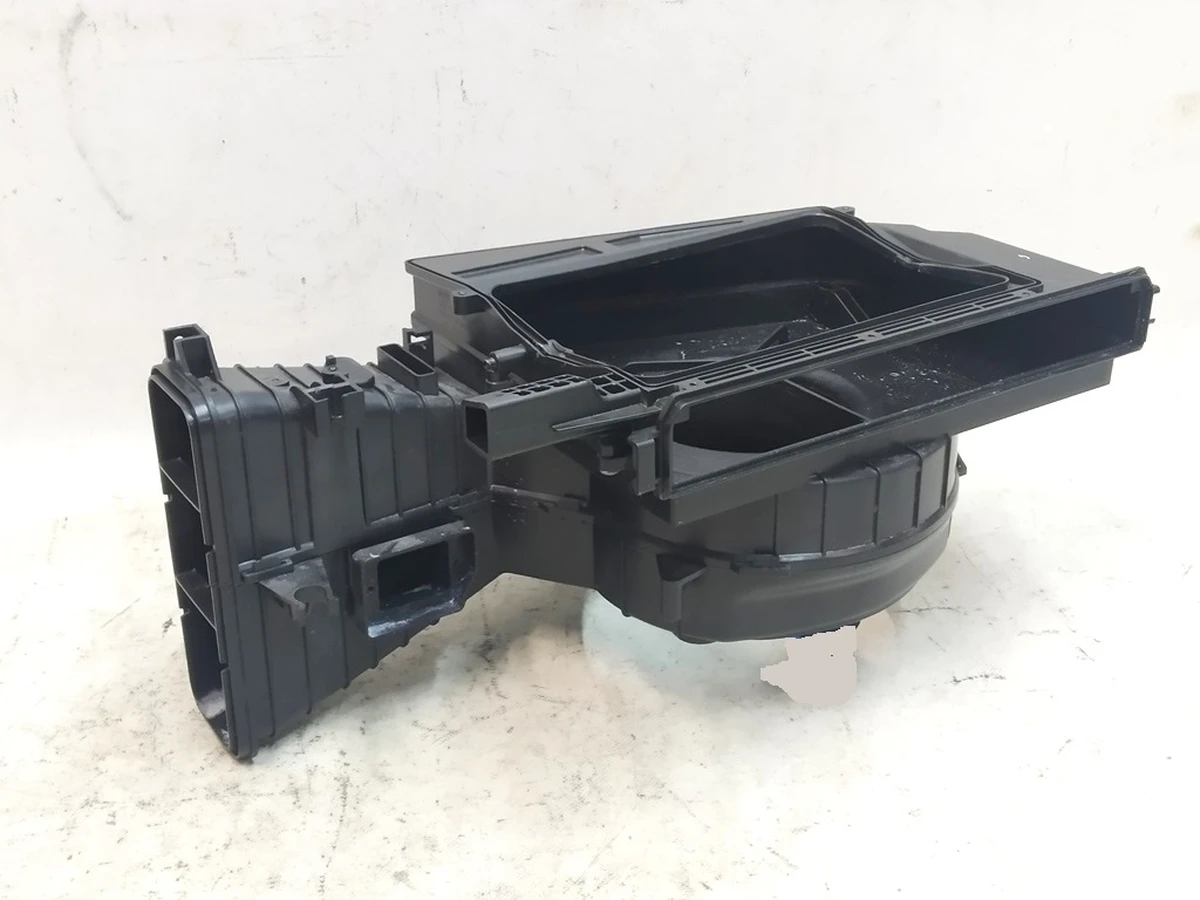 1 Равлик вентилятора пічки (кліматичної установки) в зборі Tesla model X 1116133-00-B