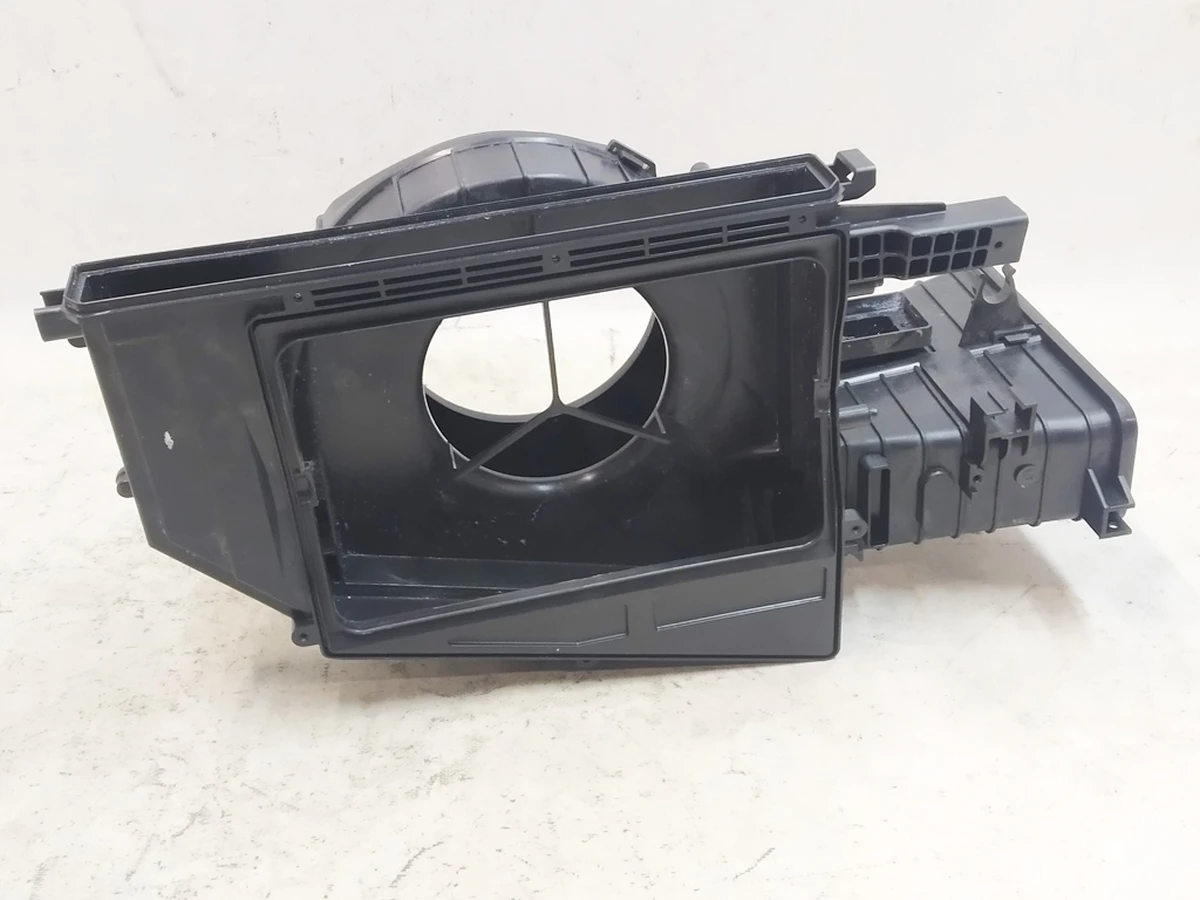 1 Равлик вентилятора пічки (кліматичної установки) в зборі Tesla model X 1116133-00-B