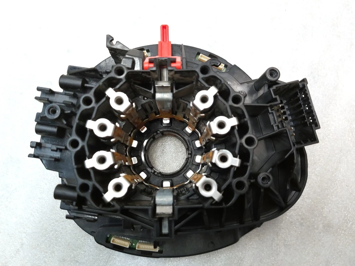 2 Модуль керування рульовою колонкою без шлейфу та перемикачів Tesla model X E111878