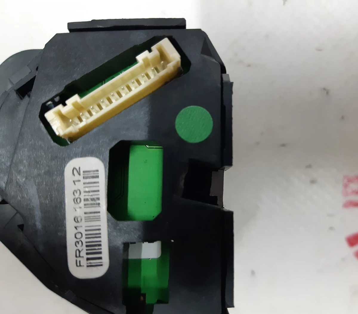 Switch button (on the steering wheel) left {MSR} 1013242-00-H