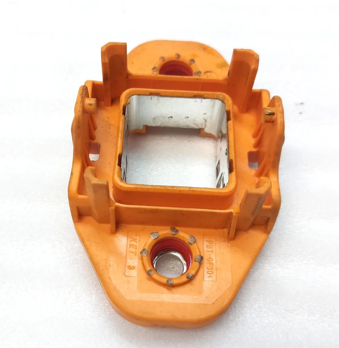 12 Кронштейн високовольтного роз'єму основної батареї екранований 600 V Tesla model 3, model Y 1109531-00-G