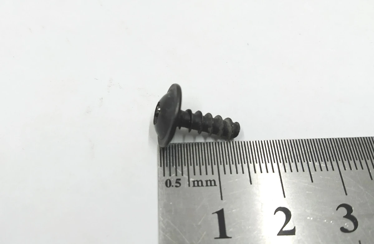 Гвинт з напівкруглою головкою та внутрішньою TORX 4X12 Audi E-tron N10415903