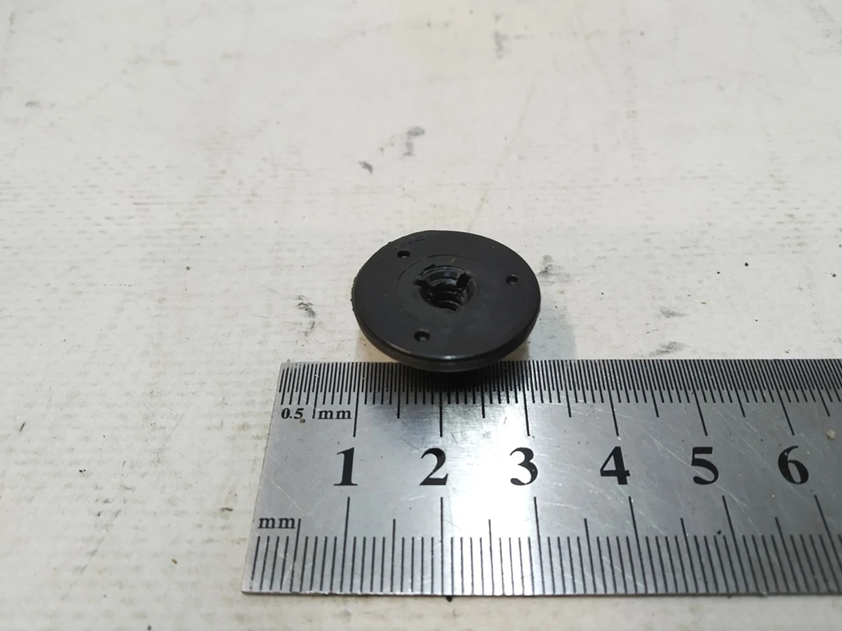 Гайка шестигранна з буртиком Audi Q7 N90757901