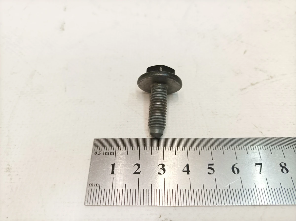 Hexagon socket head screw M8X24 Porsche Taycan N90930503