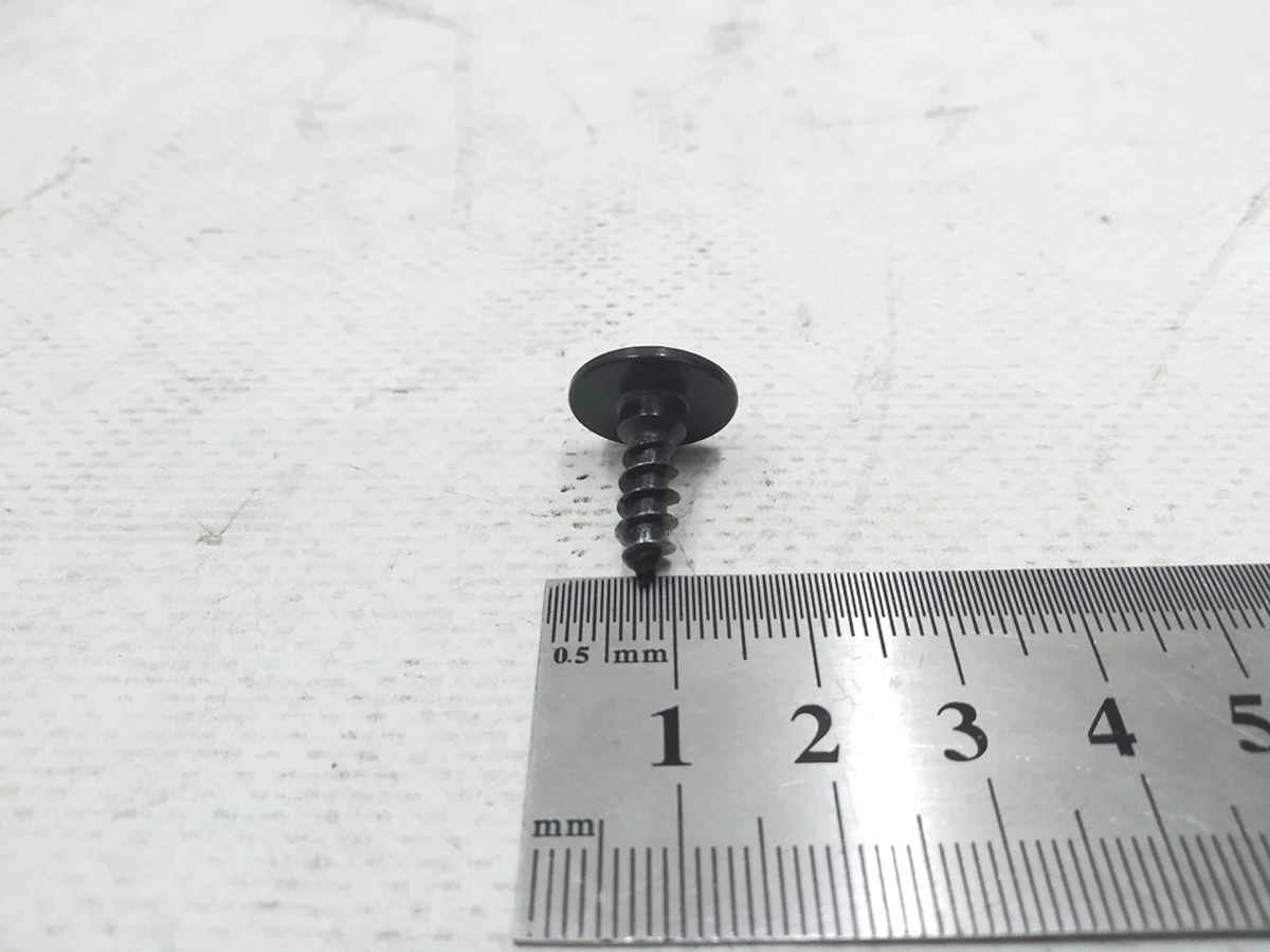 Гвинт самонарізний із внутрішньою TORX 5X16 Audi E-tron N90974701