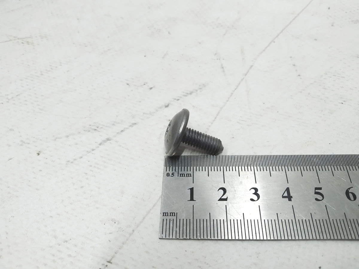 Socket head TORX screw M6X16 Audi E-tron N91042301