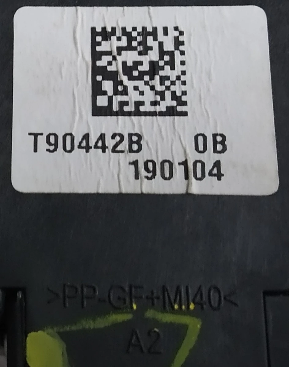 Actuator (mark A2) of the air conditioner (stove) of the Tesla model 3 1099999-00-H