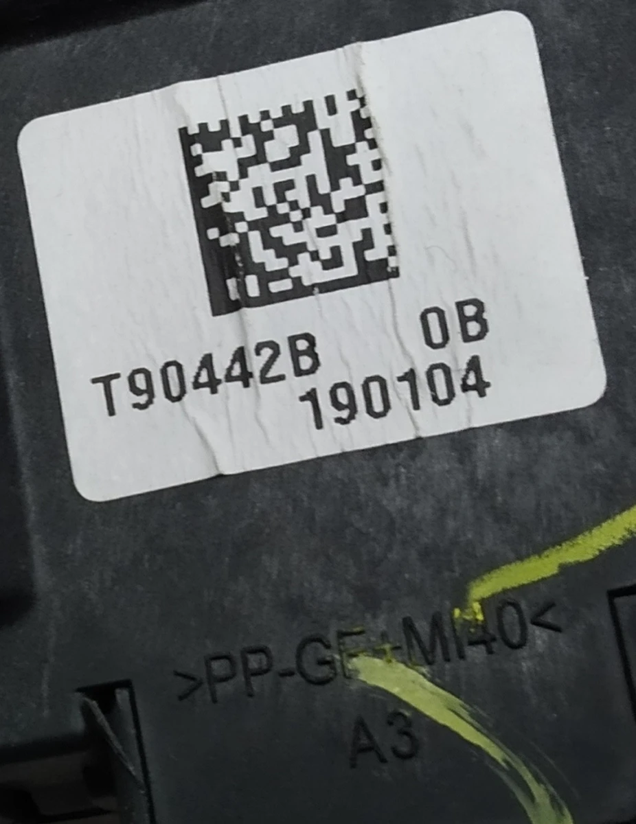 6 Actuator (mark "A3") of the air conditioner (stove) of the Tesla model 3 1099999-00-H