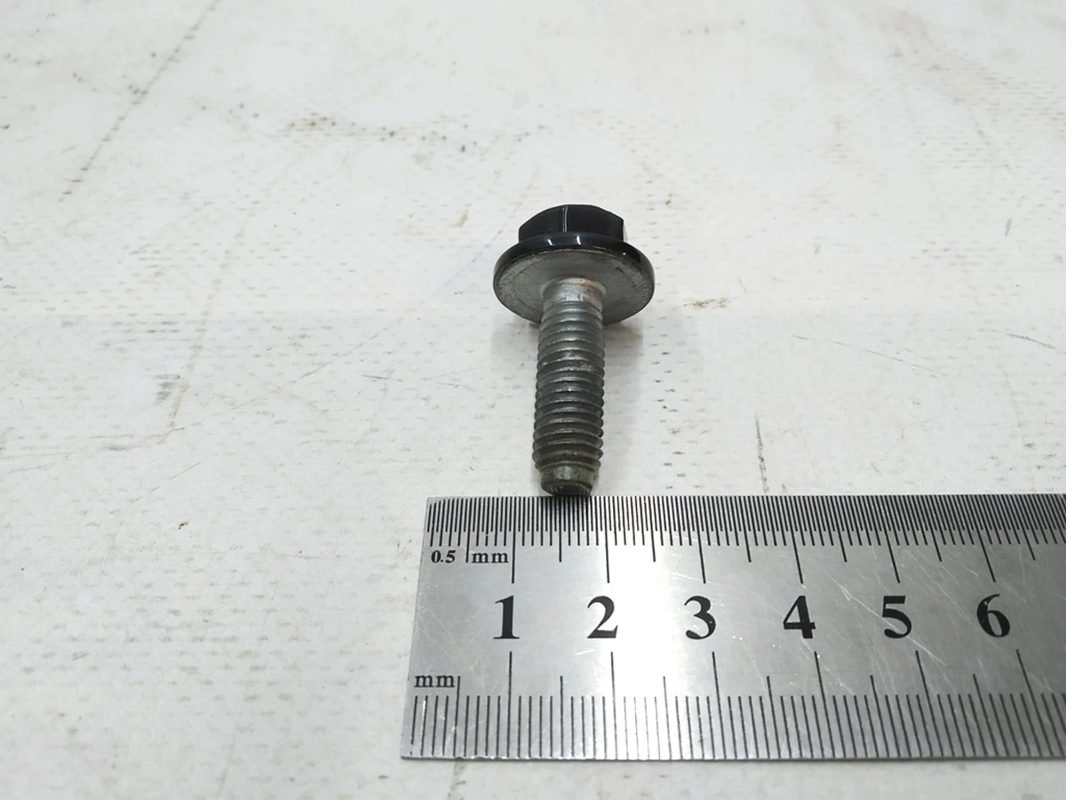Hex bolt with washer M8X25 Audi E-tron WHT001235