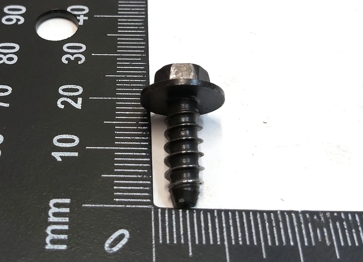 15 Винт электропривода сиденья TPG, HEX, M6x16[St]-07 BLACK Tesla Model 3, Model Y 1456968-00-A