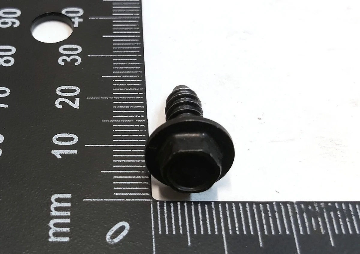 15 Винт электропривода сиденья TPG, HEX, M6x16[St]-07 BLACK Tesla Model 3, Model Y 1456968-00-A