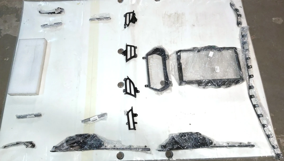 Interior trim kit GRAPH GRAY (without door left front and rear) Tesla model S REST